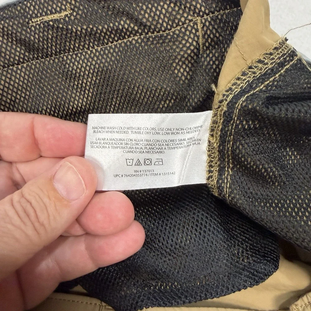 NWT Orvis Foothill Cargo Shorts Mens 40 Khaki Nylon Moisture Wicking